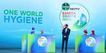 Dettol Banega Swasth India marks World Toilet Day with Muppets KK Kitanu and Neela Jadugar